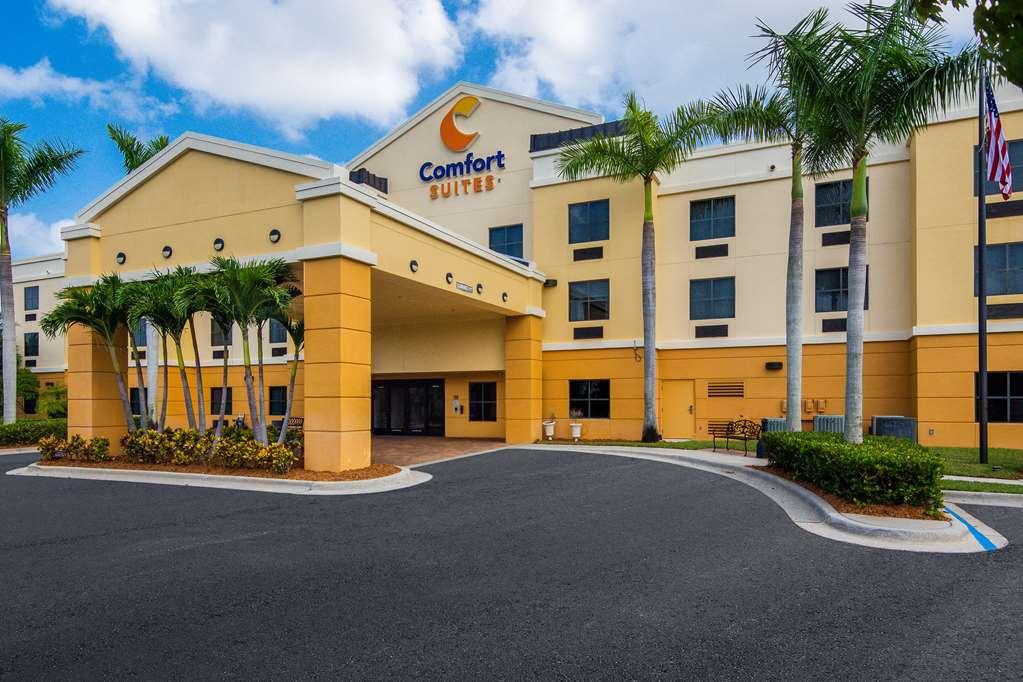 Comfort Suites Vero Beach I-95 Eksteriør billede