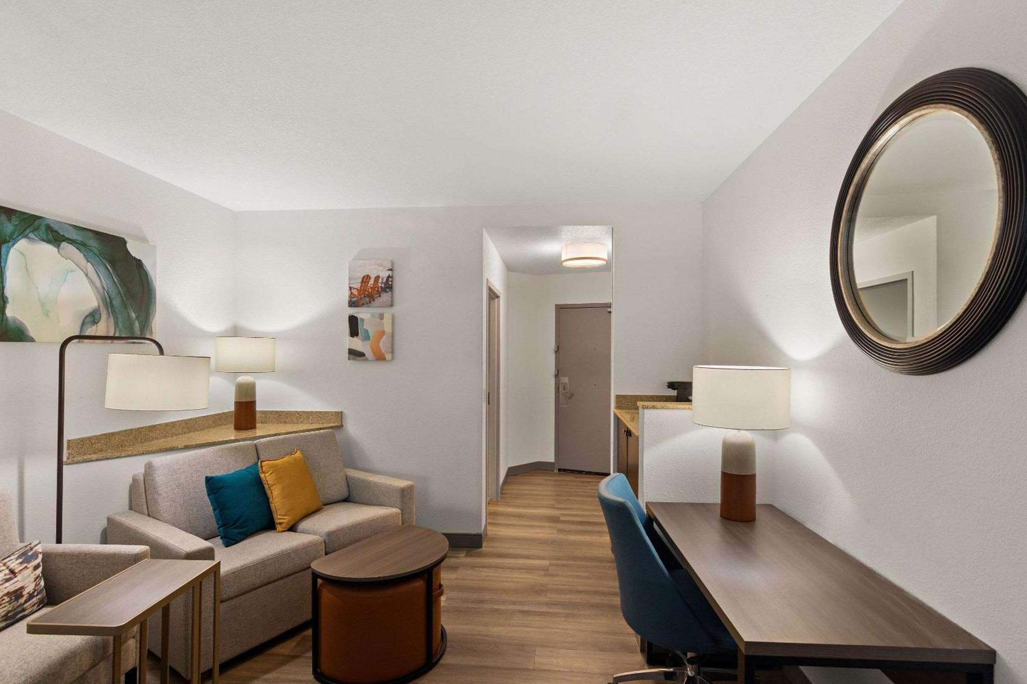 Comfort Suites Vero Beach I-95 Eksteriør billede