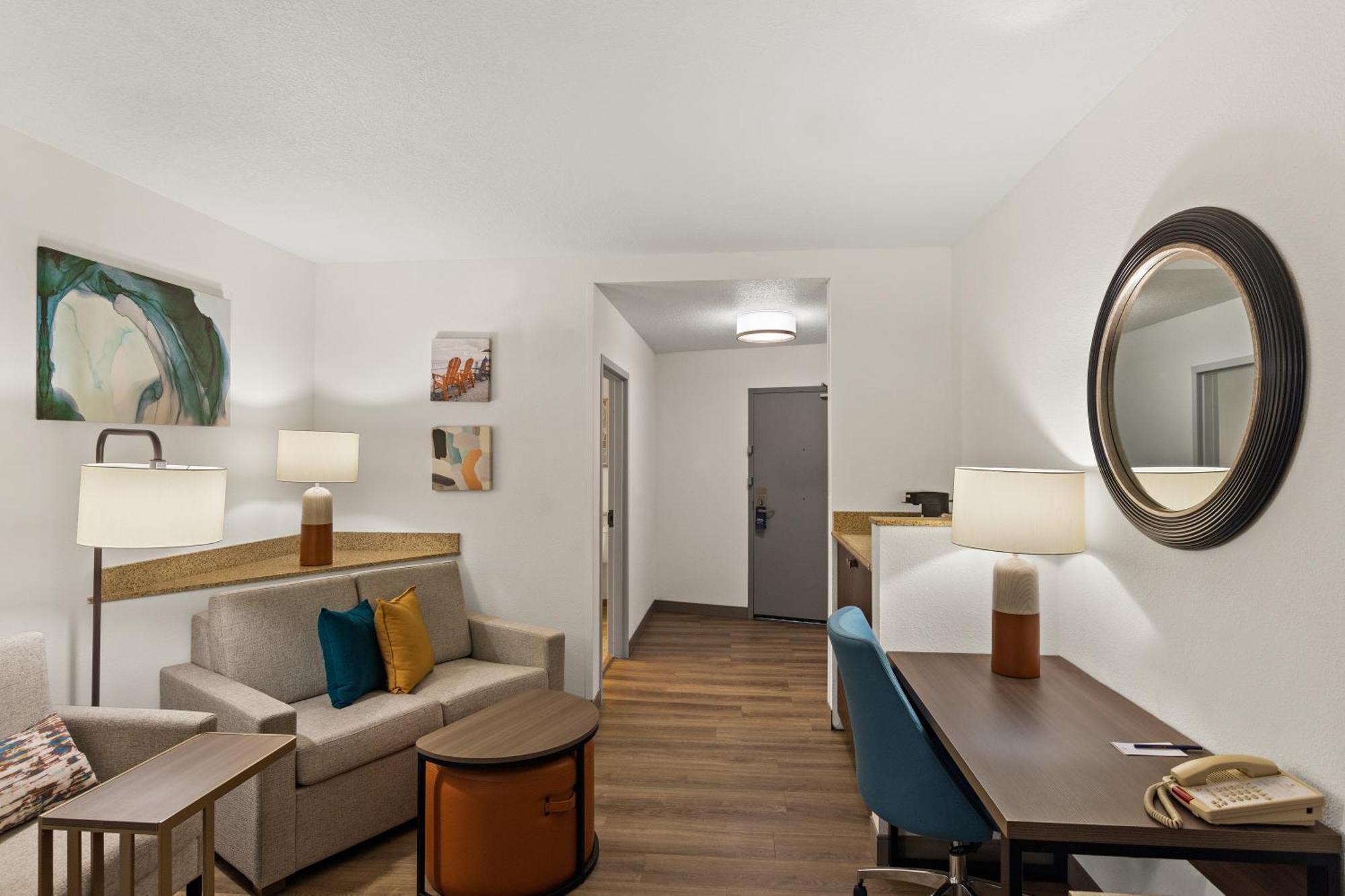 Comfort Suites Vero Beach I-95 Eksteriør billede