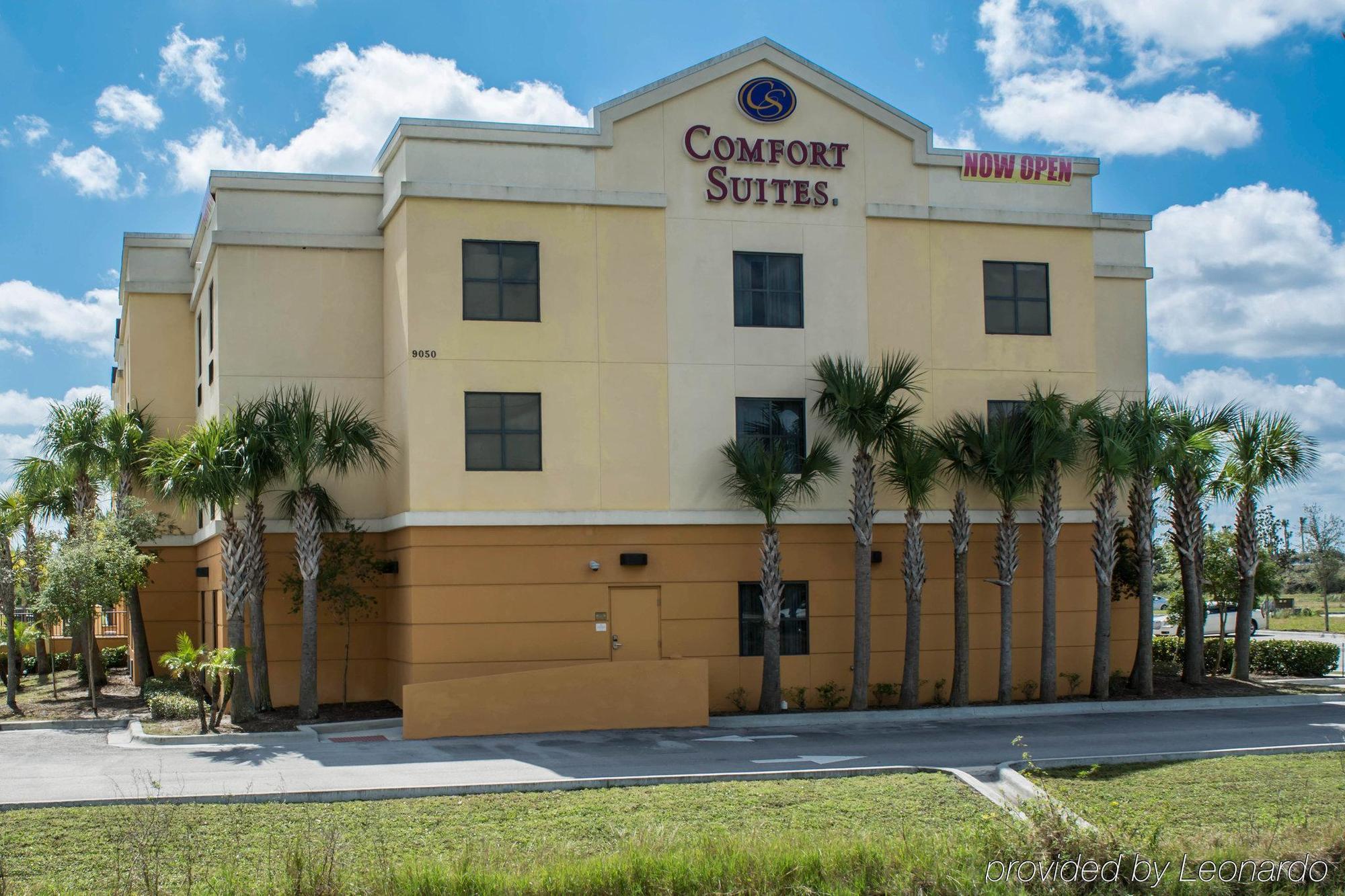 Comfort Suites Vero Beach I-95 Eksteriør billede